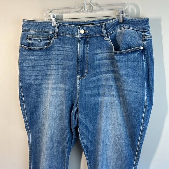 Judy Blue Skylar High Waist Hem Detail Skinny Jeans Size 24W - Picture 5 of 16